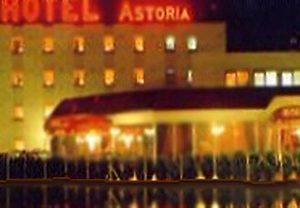 Les Salons Astoria Hotel Massy  Eksteriør billede